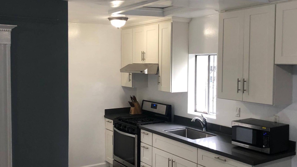 Hoover - Foster House | Lovely 4 bedroom Home with a patio