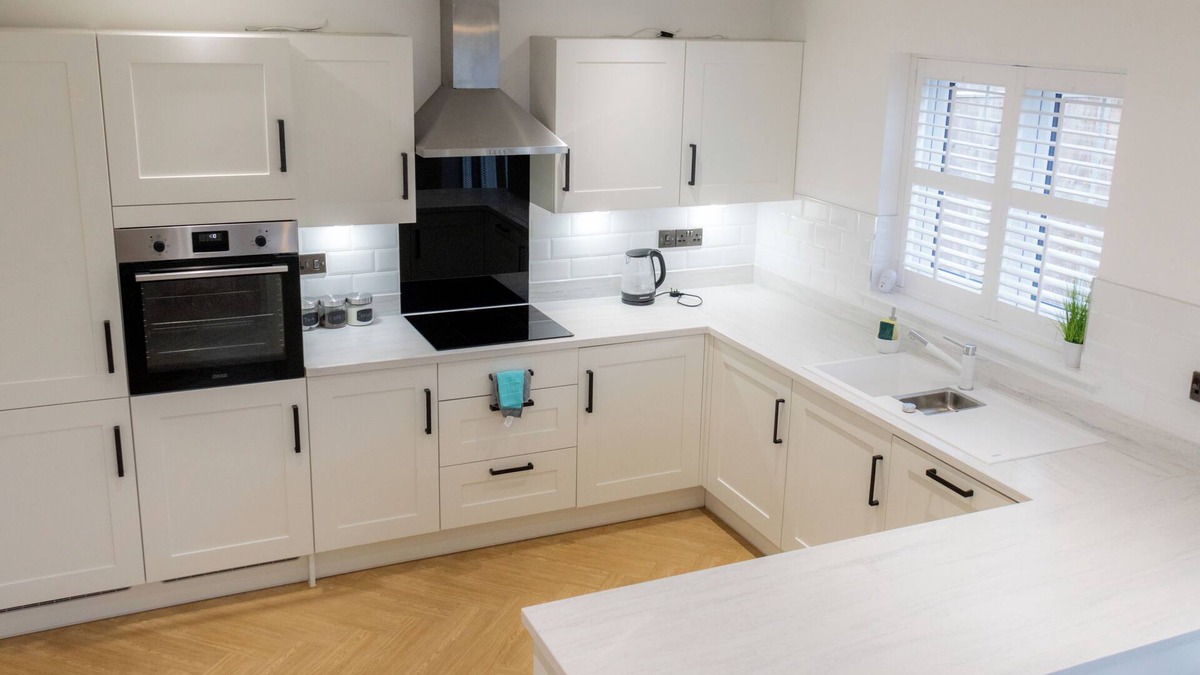 Doncaster House | Lovely 4 bedroom house close to Doncaster Racecourse