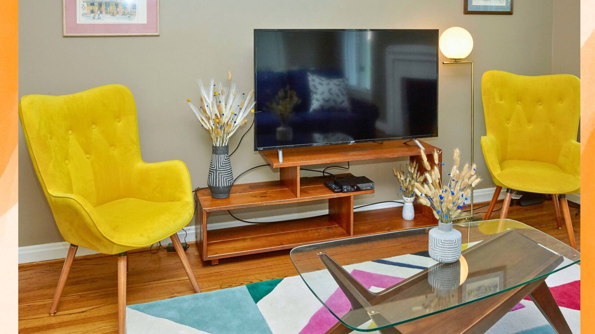 Rockcreek Lexington Road House | Lovely 5BR Family-Friendly Home for a Relaxing Stay!