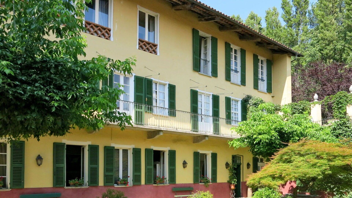 San Giorgio Canavese Apartment | Lovely apartment for 6 people with WIFI, TV, balcony and pets allowed