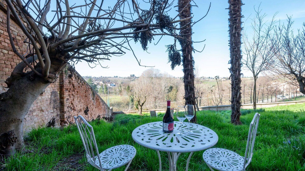 Costigliole d'Asti Apartment | Lovely apartment for 2 guests with A/C, WIFI, TV and patio