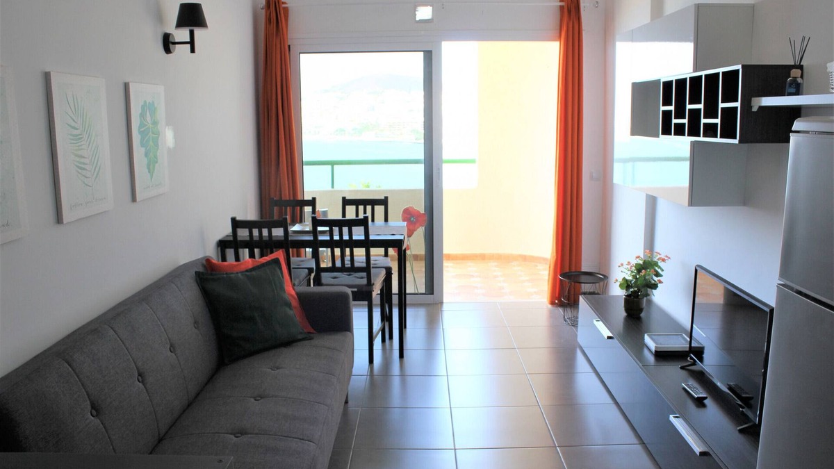 Los Cristianos Apartment | Lovely apartment & nice seaviews Los Cristianos