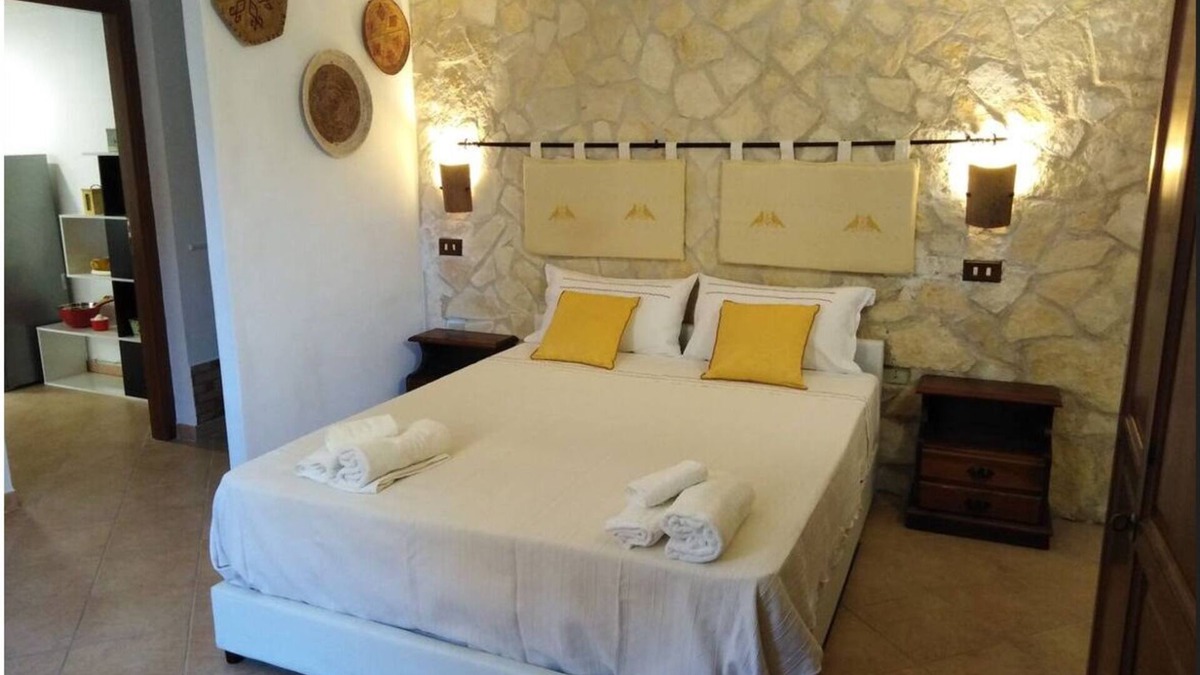 Girasole Apartment | Lovely Apartment 4 minutes from the Sea