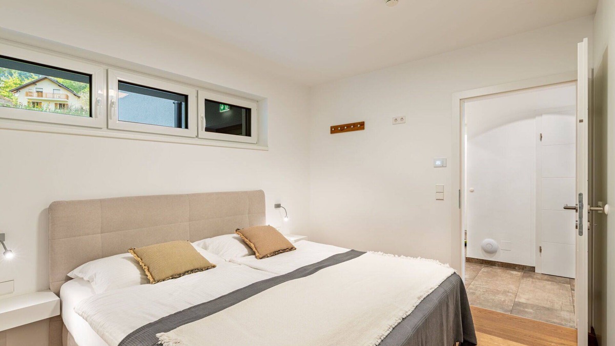 Annenheim Apartment | Lovely apartment for 6 guests with WIFI, TV, balcony, pets allowed and panoramic view