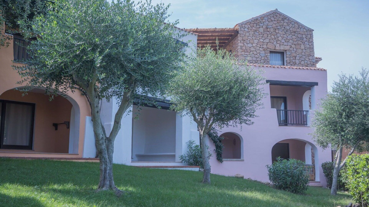 Liscia di Vacca Apartment | Lovely apartment for 4 people with A/C, WIFI, pool, TV and pets allowed
