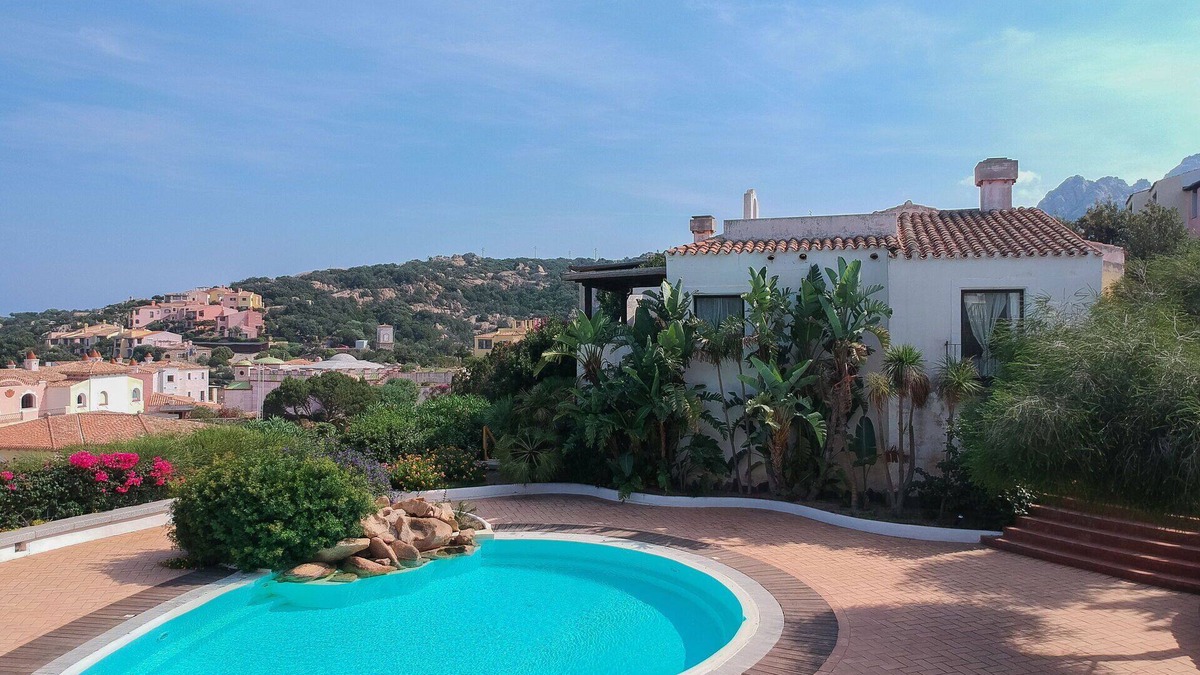Liscia di Vacca Apartment | Lovely apartment for 4 guests with A/C, pool, WIFI and TV