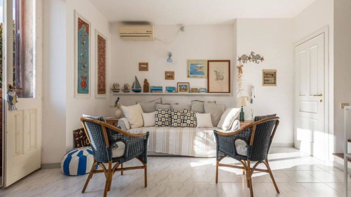 Carloforte Apartment | Lovely apartment for 4 people with A/C, WIFI and TV