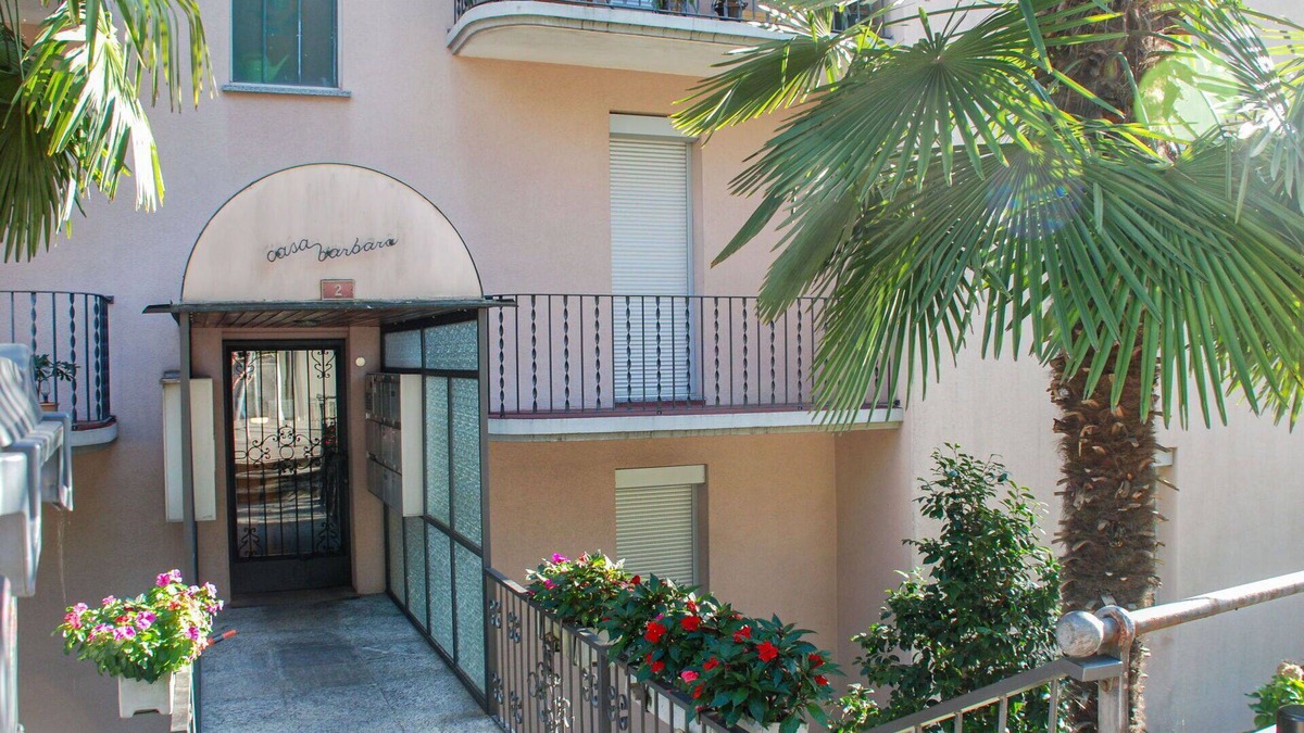 Orselina Apartment | Lovely apartment for 2 guests with WIFI, TV and patio