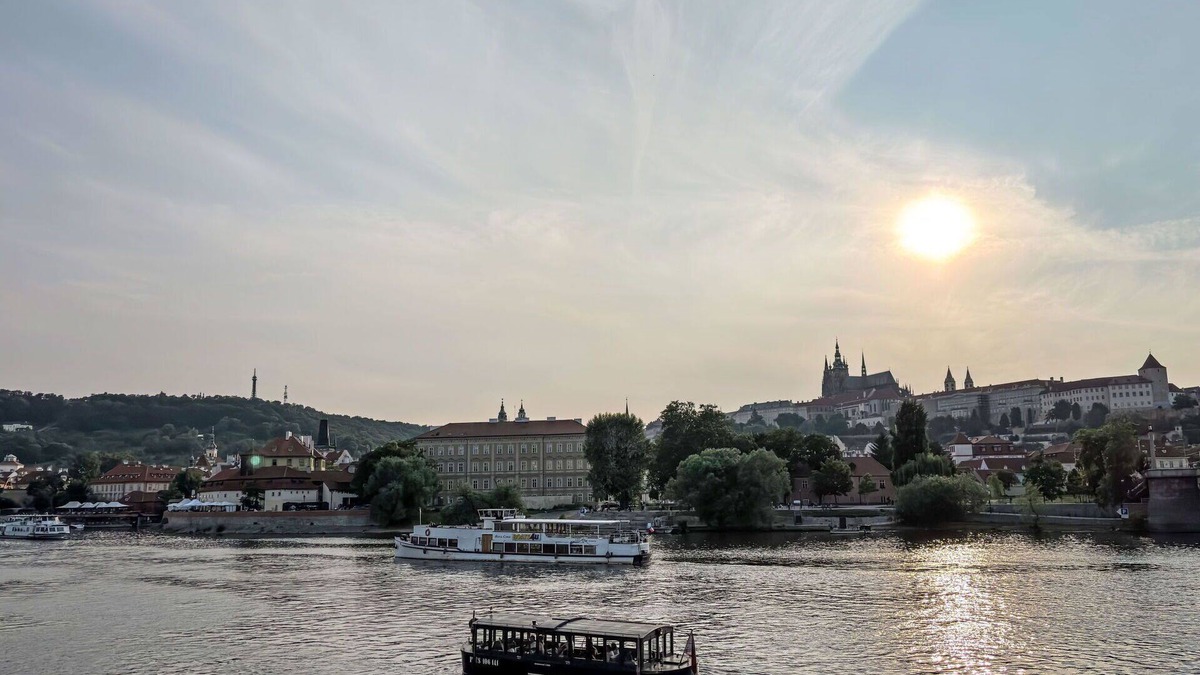 Holesovice Apartment | Lovely apartment for 2 people with WIFI and pets allowed