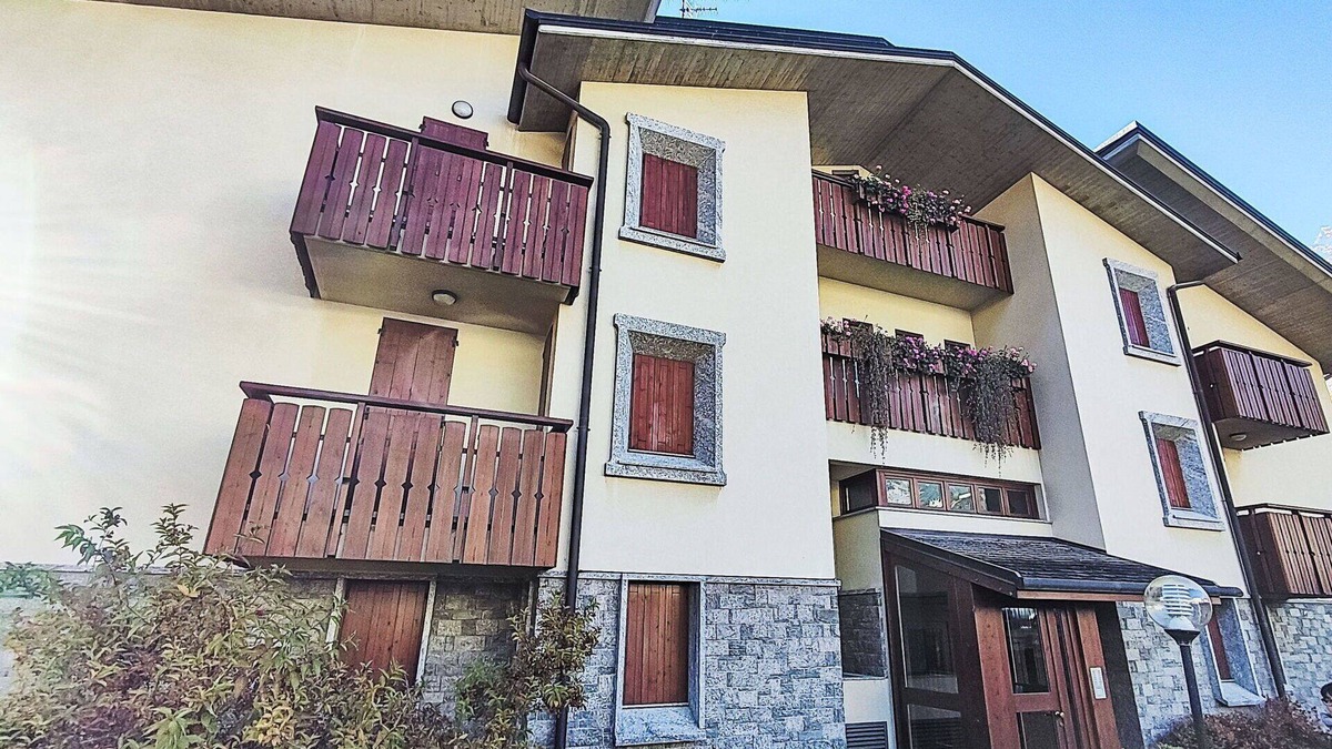 Bormio Apartment | Lovely apartment for 4 people with WIFI, TV and terrace