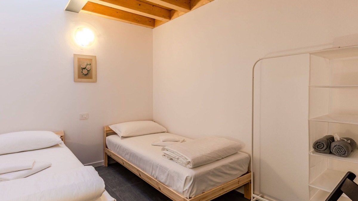 Dervio Apartment | Lovely apartment for 4 people with pool, WIFI, A/C, TV, patio and parking