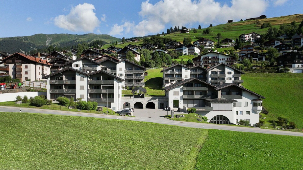Falera Apartment | Lovely apartment for 5 guests with WIFI, pool, TV, balcony, panoramic view and parking