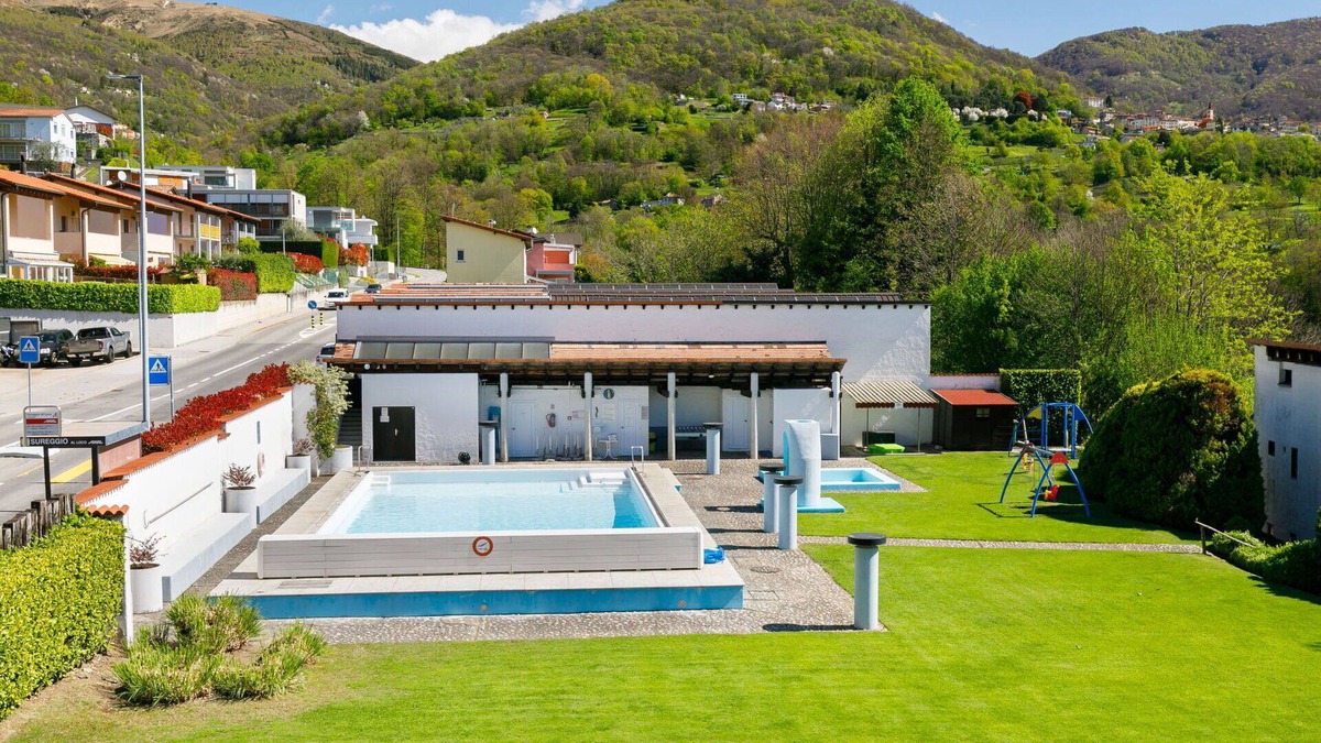 Sonvico Apartment | Lovely apartment for 5 people with WIFI, pool, TV, patio, pets allowed and panoramic view