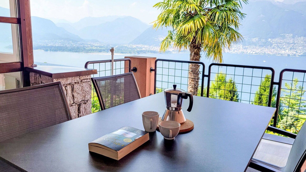 Vira Apartment | Lovely apartment for 5 people with pool, WIFI, TV and patio