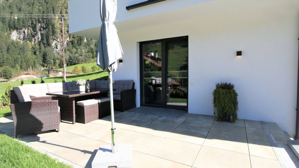 Dornauberg Apartment | Lovely apartment for 4 people with WIFI, TV and terrace