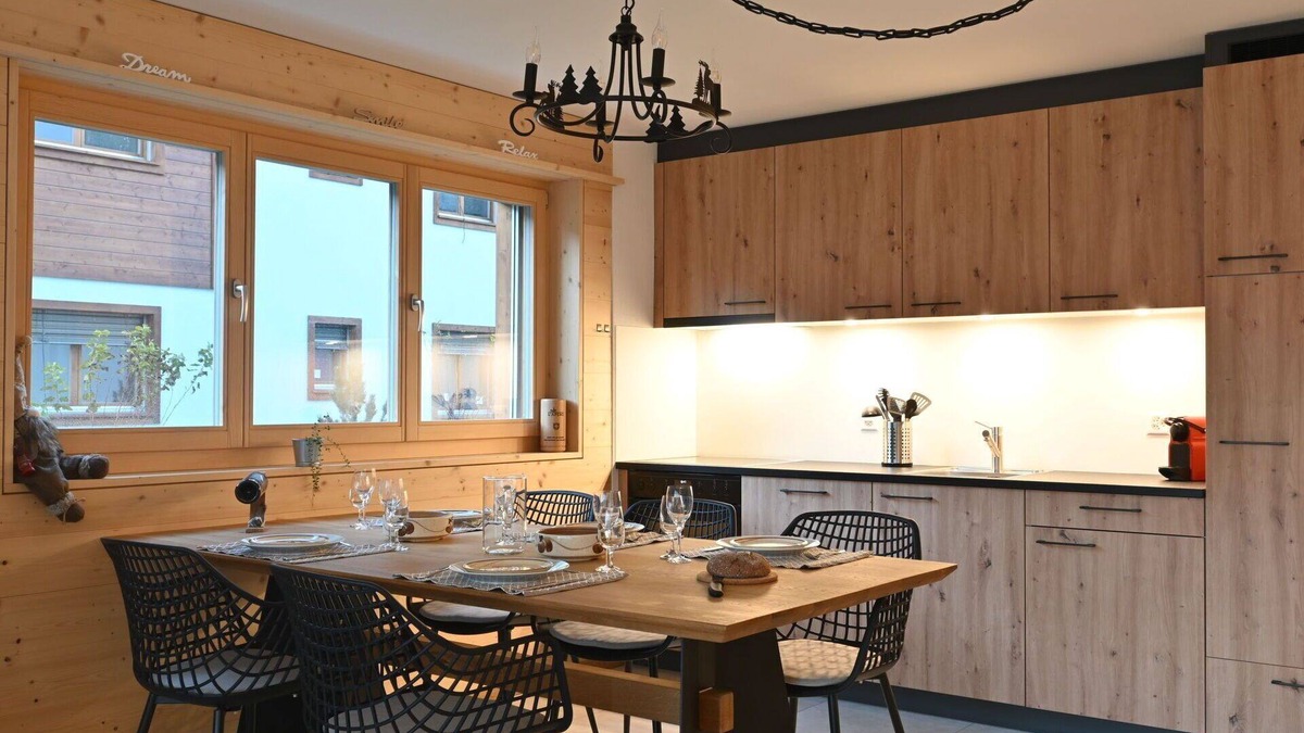 Ovronnaz Apartment | Lovely apartment for 4 people with WIFI, TV and terrace