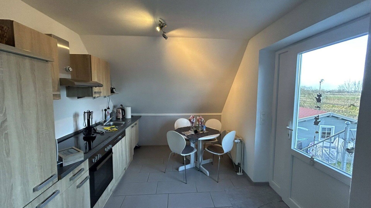 Westerholt Apartment | Lovely apartment for 4 guests with WIFI, TV, patio and pets allowed