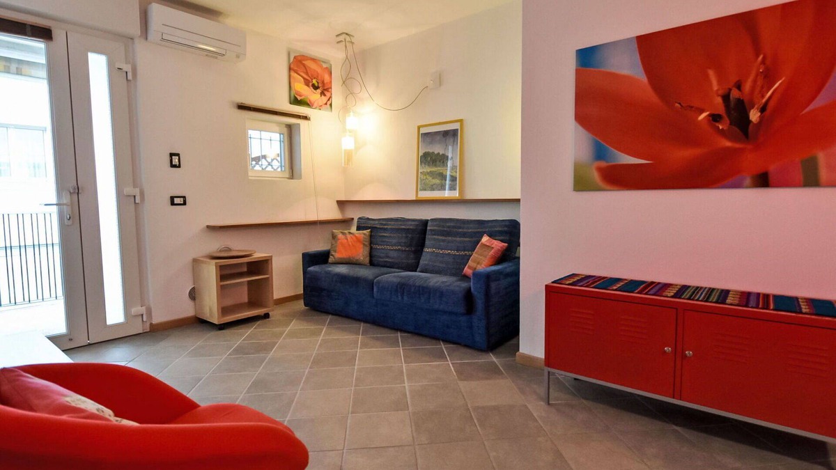 Morbegno Apartment | Lovely apartment for 4 people with WIFI, A/C, TV and terrace