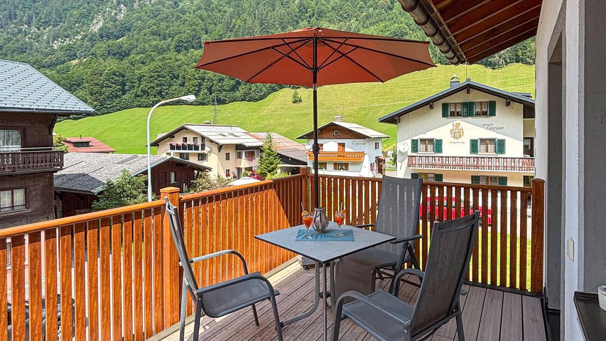 Klosterle Apartment | Lovely apartment in Klösterle with WiFi