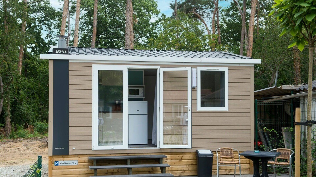 Schinveld House | Lovely apartment in villa for 2 people with WIFI, TV, terrace and parking