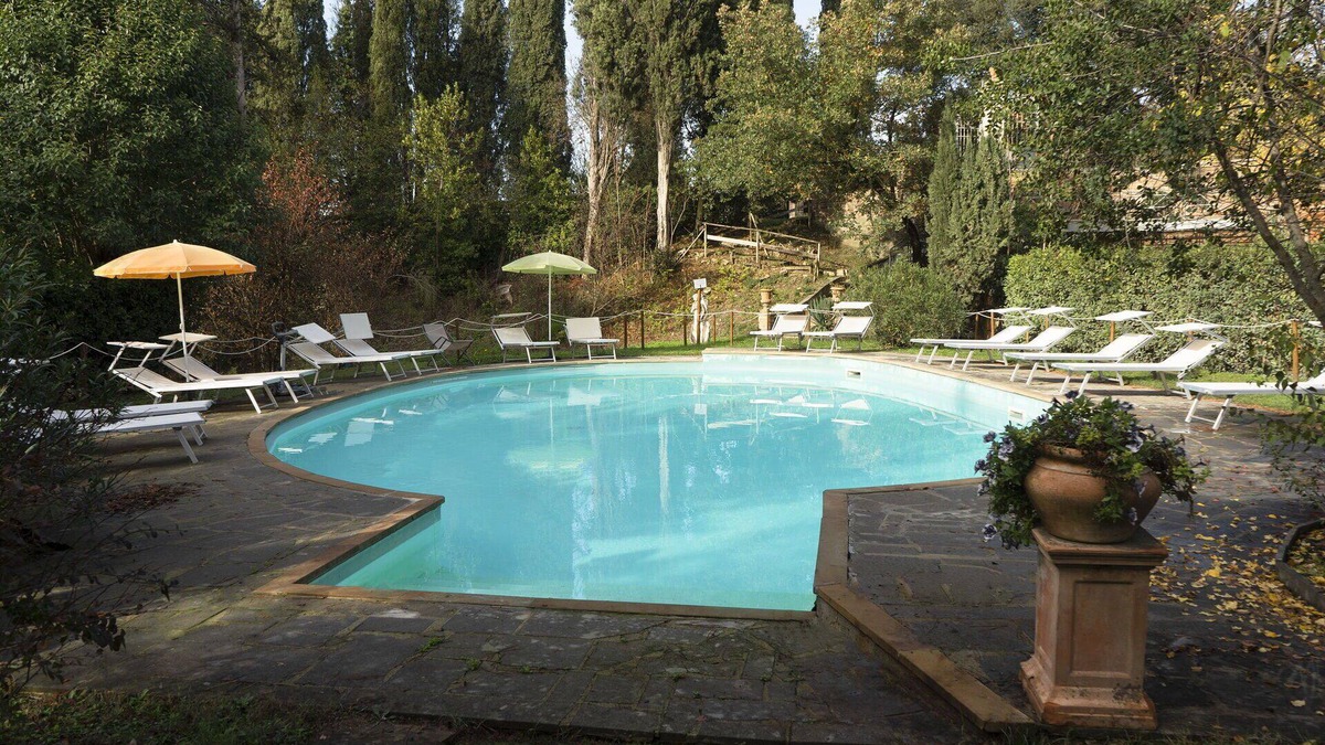 Chiusi Other | Lovely apartment with A/C, WIFI, private pool, TV, veranda and pets allowed, close to Montepulci.