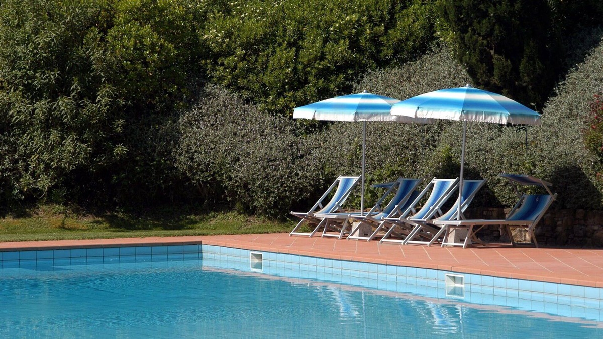 Montaione Apartment | Lovely apartment with pool, WIFI, A/C, TV, pets allowed and parking, close to San Gimignano