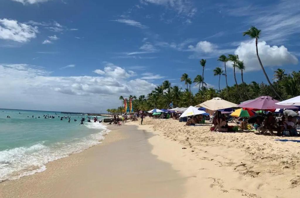 Dominicus Apartment | Lovely apt with pool + walking distance beach