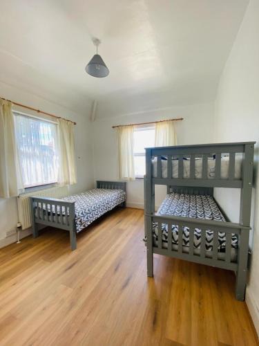 Glasnevin House | Lovely bed close to city center