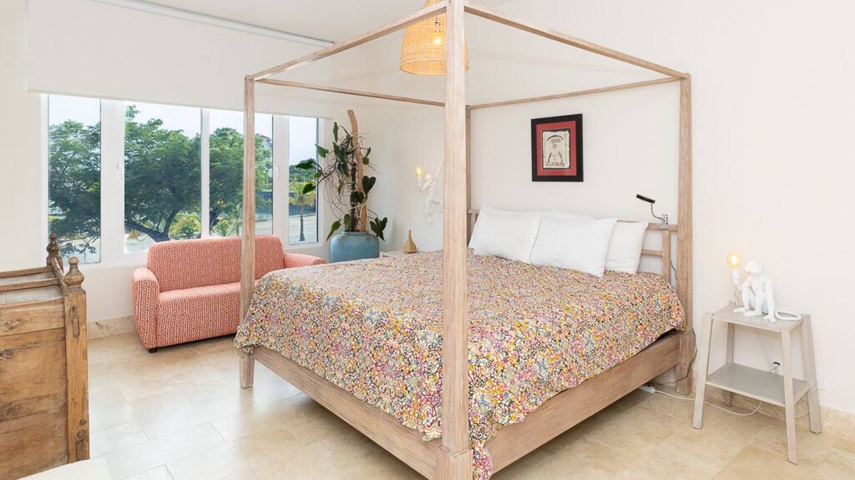 Playa Blanca Condo | Lovely Boho Apt w/3 Bdr + 3.5 bthr Marina View Apt- Beach Club access