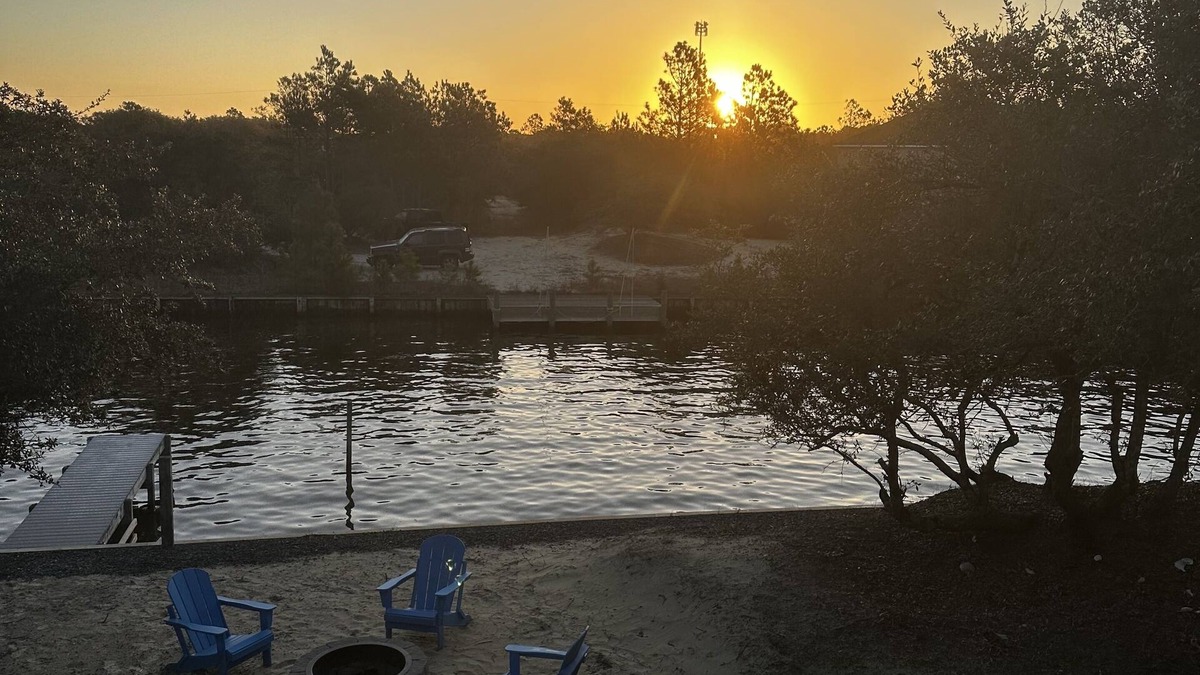 Carova Beach House | Lovely Canal Front Home in the 4X4! Reasonable Rates!