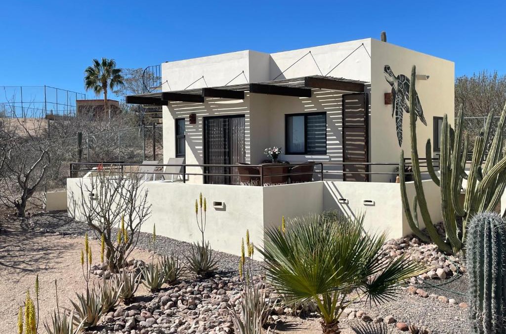 El Centenario House | Lovely Casita with view over Bay of La Paz