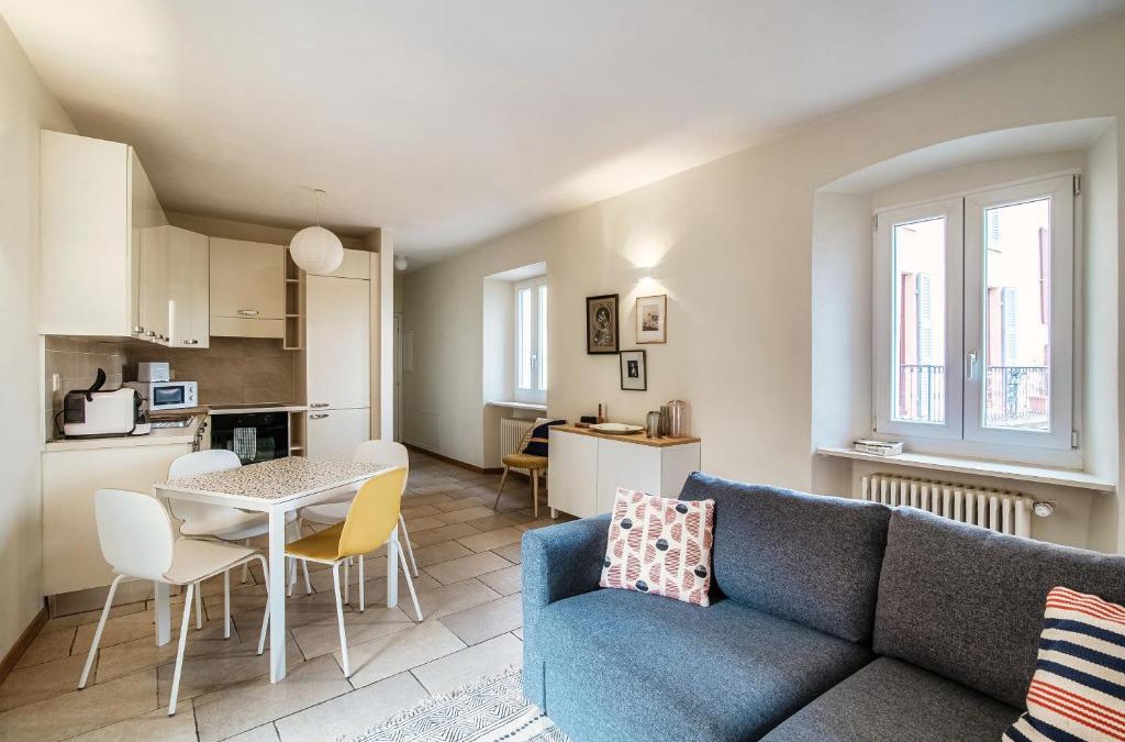 Caslano Apartment | Lovely Caslano