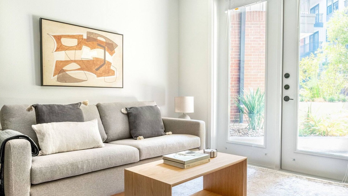 Hancock Apartment | Lovely Central Austin 1BR w/ Pool, Gym & W/D, nr U. Texas, by Blueground