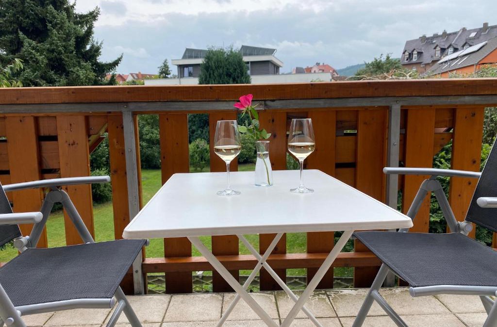 Bad Wilhelmshoehe Apartment | Lovely Central Located- Train, Restaurants & Spa