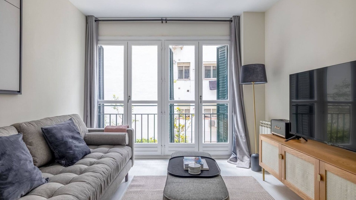 Arapiles Apartment | Lovely Chamberi 2BR w/Doorman, nr Ciudad Universitaria, by Blueground