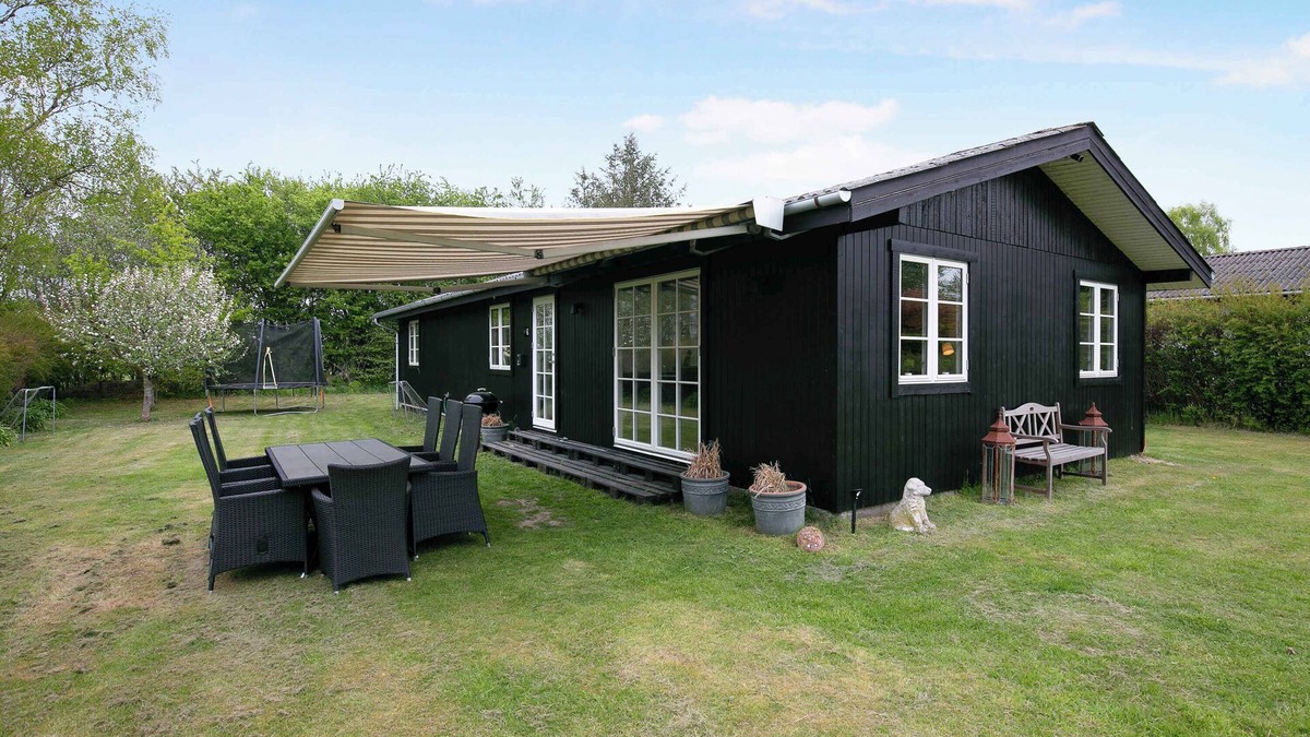 Kirke Hyllinge House | Lovely cottage for family and friends