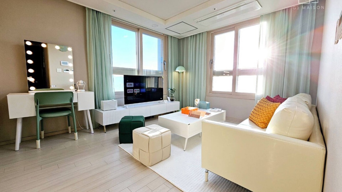 Yeoksam Apartment | lovely cozy apartment&extraordinary space of Seoul Gangnam [min 28day stay only]