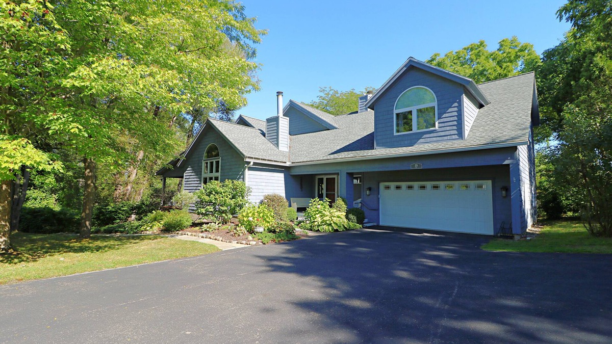 Chautauqua Apartment | Lovely, first floor apartment on a quiet street in Chautauqua's North End!
