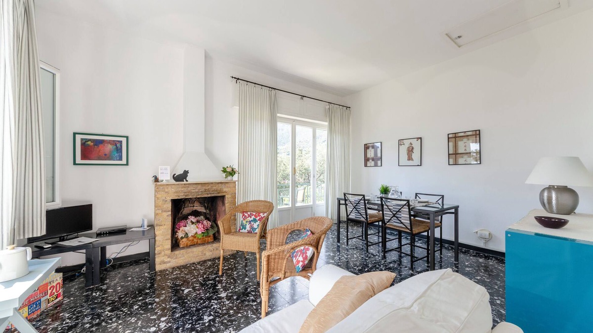 Cinque Terre Apartment | Lovely Flat in Monterosso, Monterosso, Italy