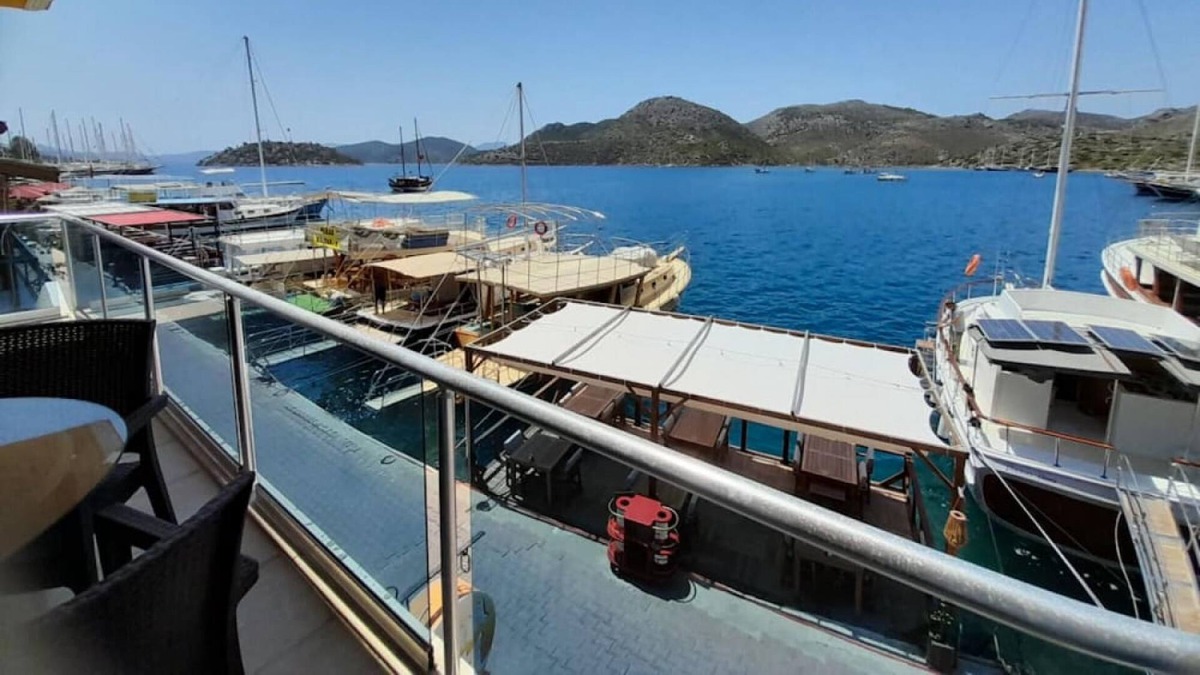 Mentese Apartment | Lovely Flat with Sea View near Beach in Bozburun