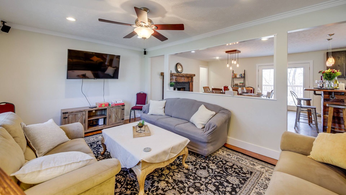 Greenwood House | Lovely Greenwood Home w/ Deck, Fire Pit + 2 Acres!
