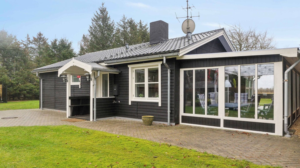 Egense House | Lovely holiday home by the Limfjord