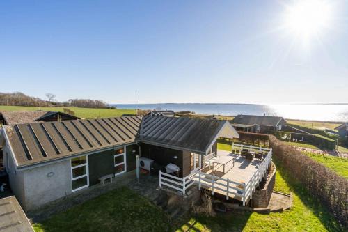 Bøjden House | Lovely Holiday Home With Sea View