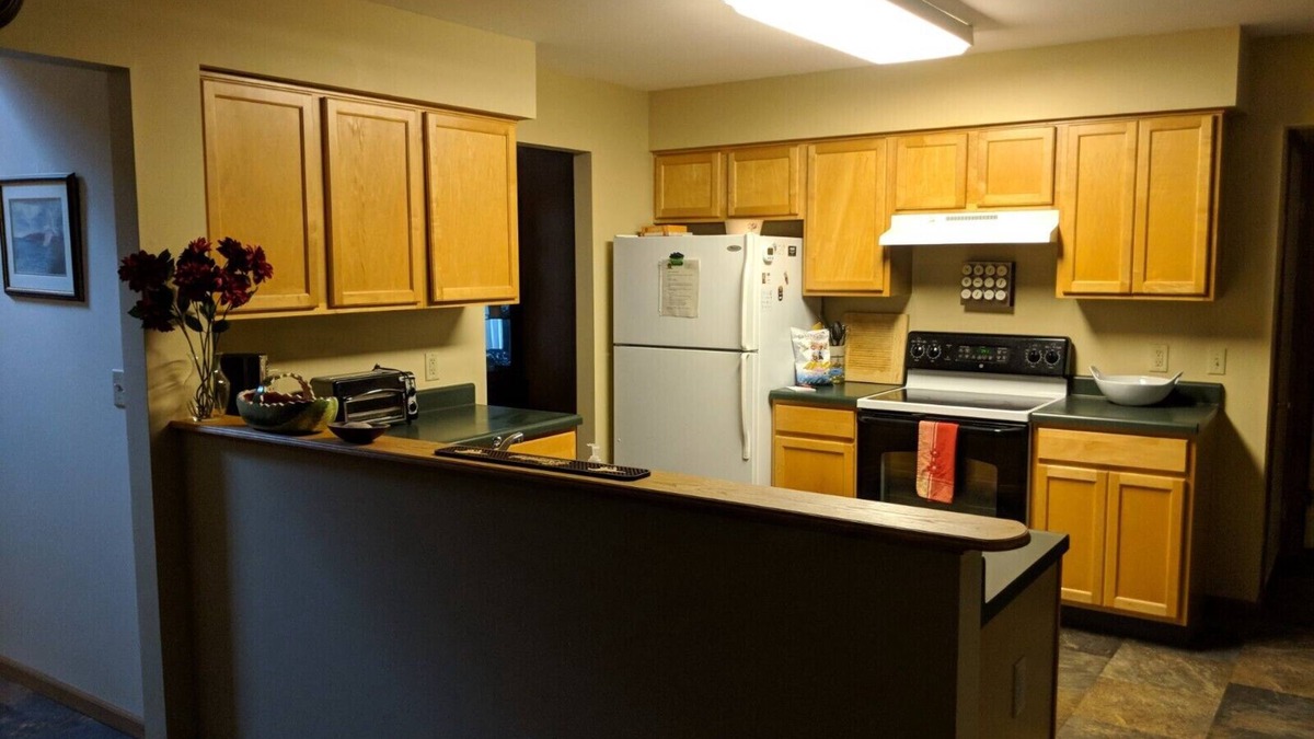 Gansevoort House | Lovely Home In A Great Neighborhood! Close to Saratoga, Lakes & Parks!