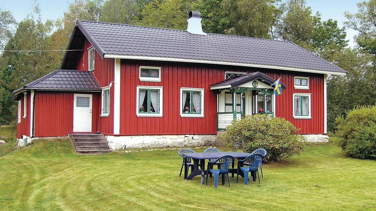 Ambjornarp House | Lovely home in Ambjörnarp with WiFi