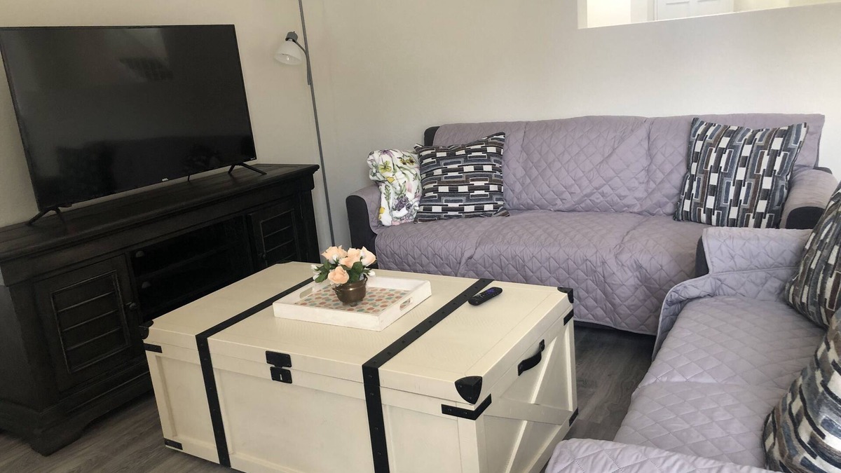 Menifee House | Lovely Home in desirable area of Menifee