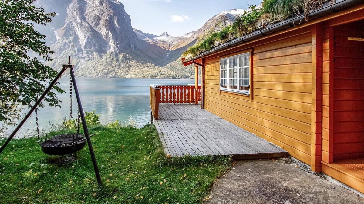 Nesset House | Lovely home in Eikesdal with kitchen