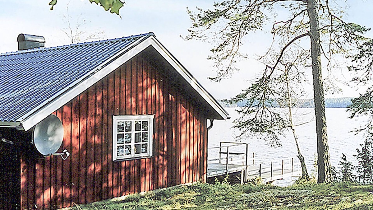 Kopmannebro House | Lovely home in Köpmannebro with sauna