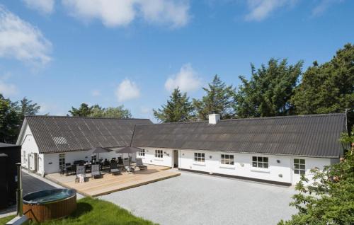 Nr. Lyngby House | Lovely Home In Løkken With Sauna