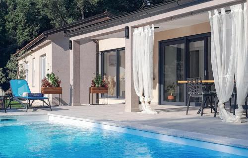 Pazin House | Lovely Home In Lovrin